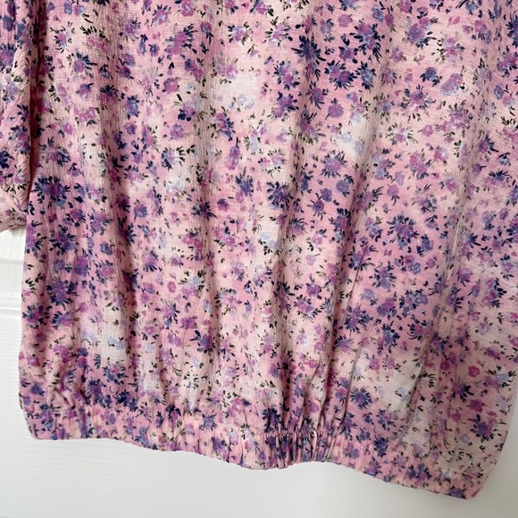 Roommates Purple and Pink Flutter Sleeve Crop Blouse - Picture 5 of 8